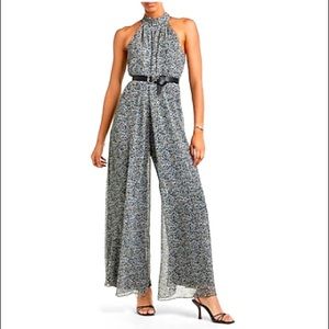 Printed mock neck shapeless jumpsuit. Multi color. Belt not included